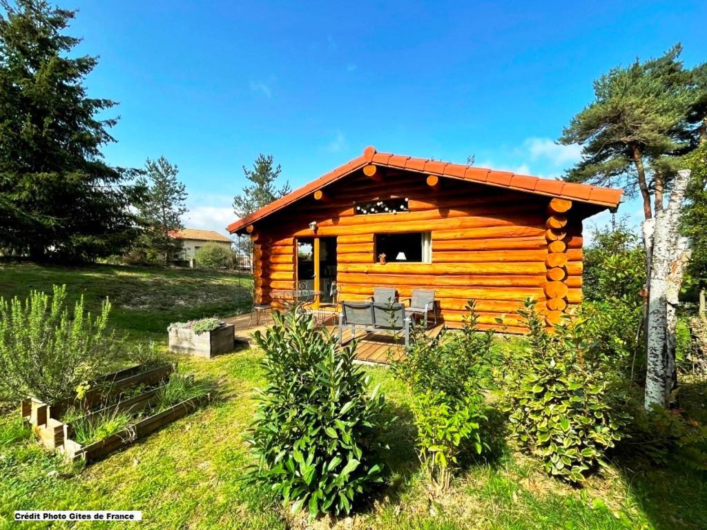 Pialous:Chalet en rondins avec Espace Détente La Chapelle-d'Aurec Esterno foto